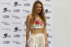 Kateřina Kasanová v modelu Miss Paradise
